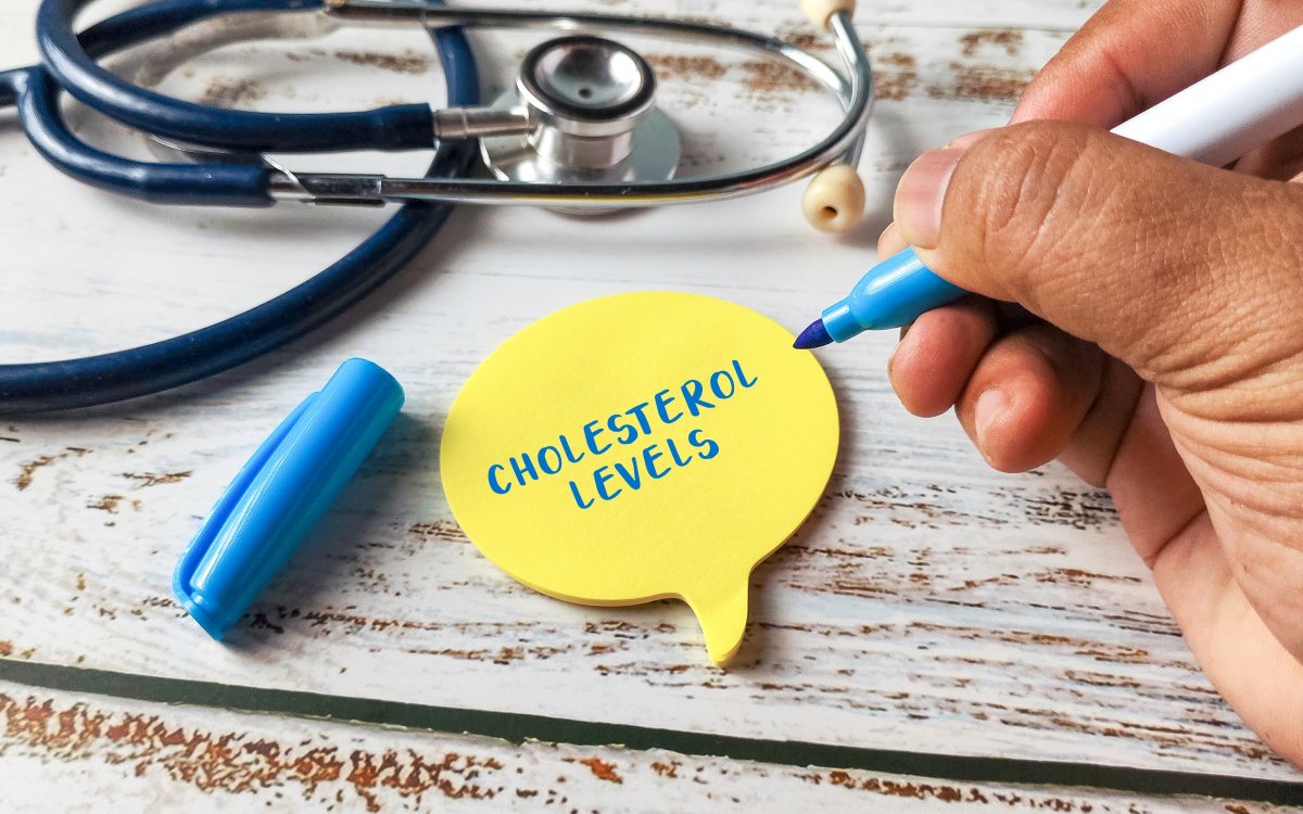 7 tips to effectively manage high cholesterol